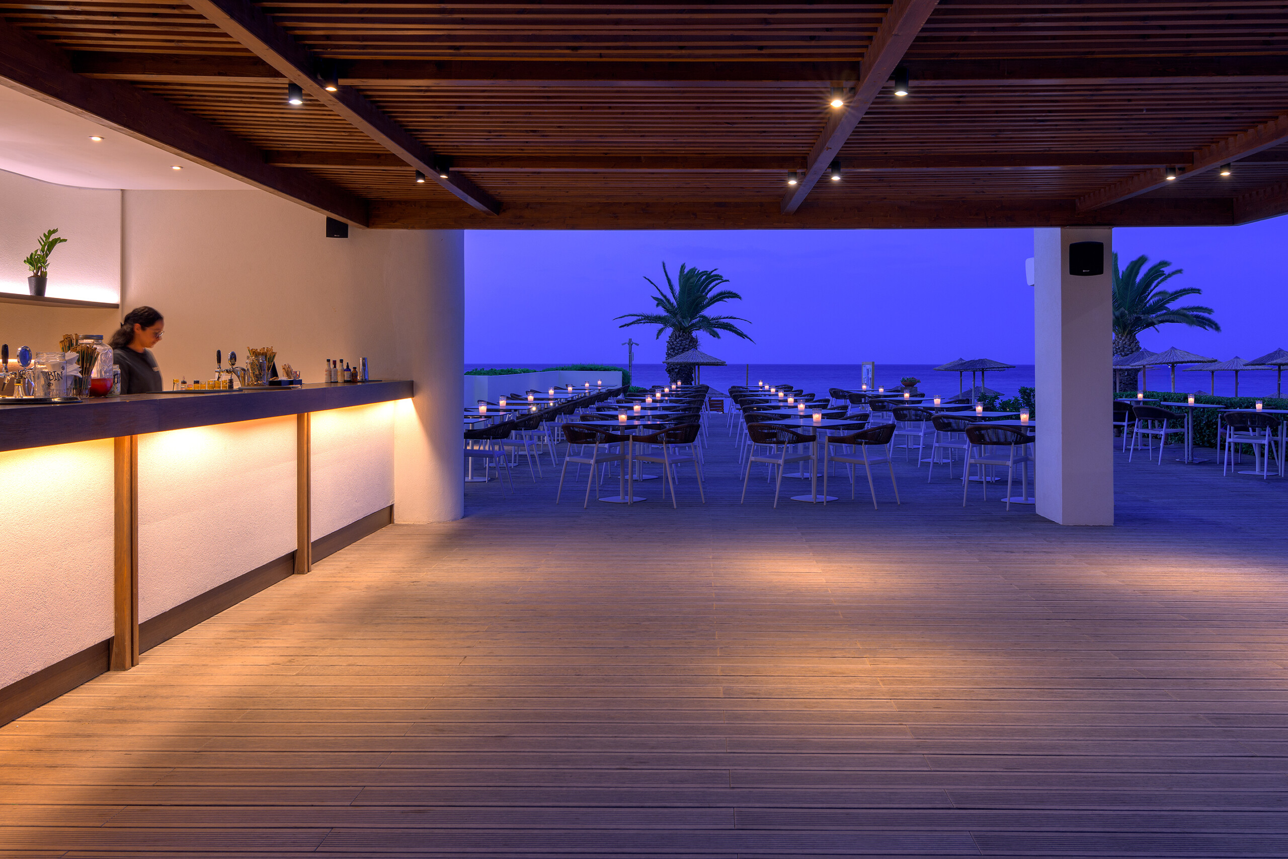 Pool-Bar-Night-2_Web_Res